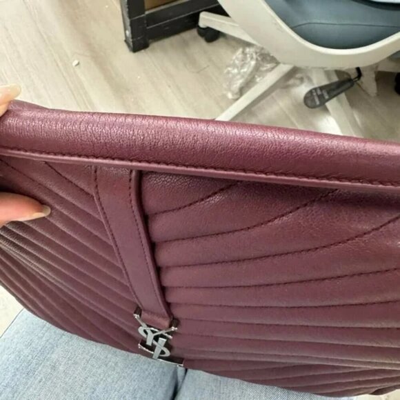 100%  Authentic Yves Saint Laurent Large Matelasse Shoulder Bag - Picture 8 of 16